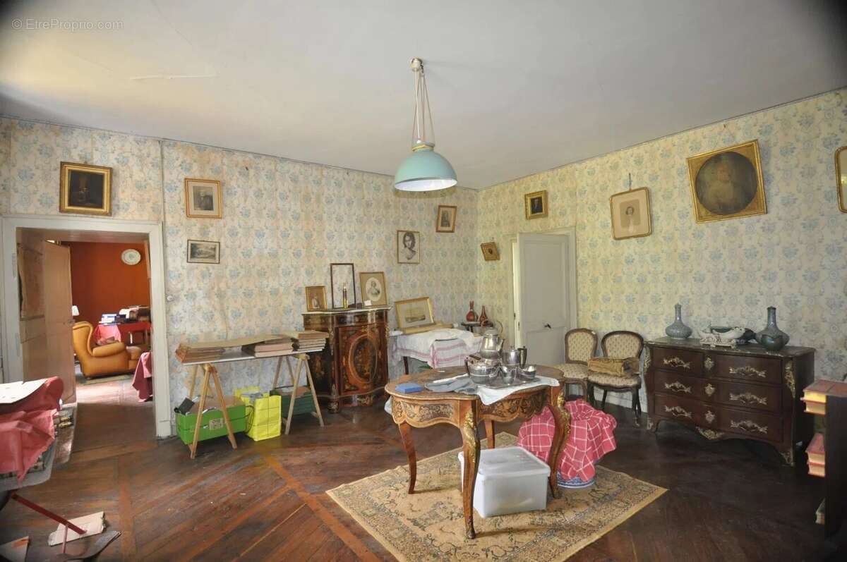 Maison à AUBETERRE-SUR-DRONNE