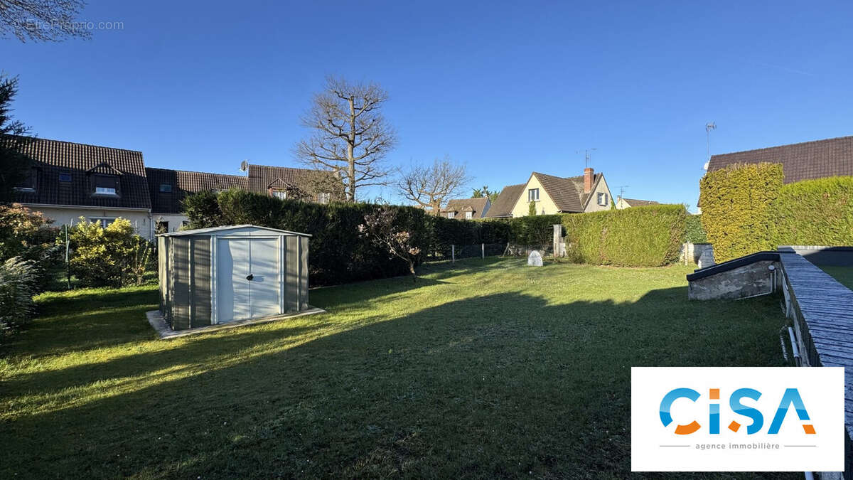 Maison à LACROIX-SAINT-OUEN