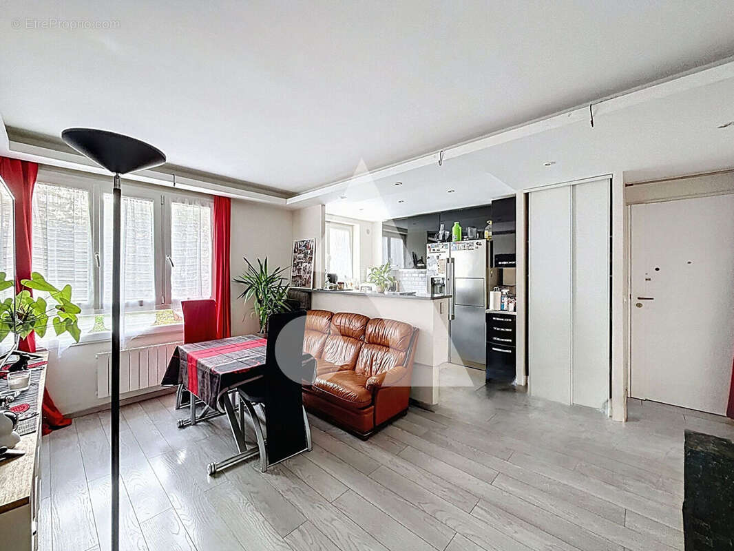 Appartement à RUEIL-MALMAISON