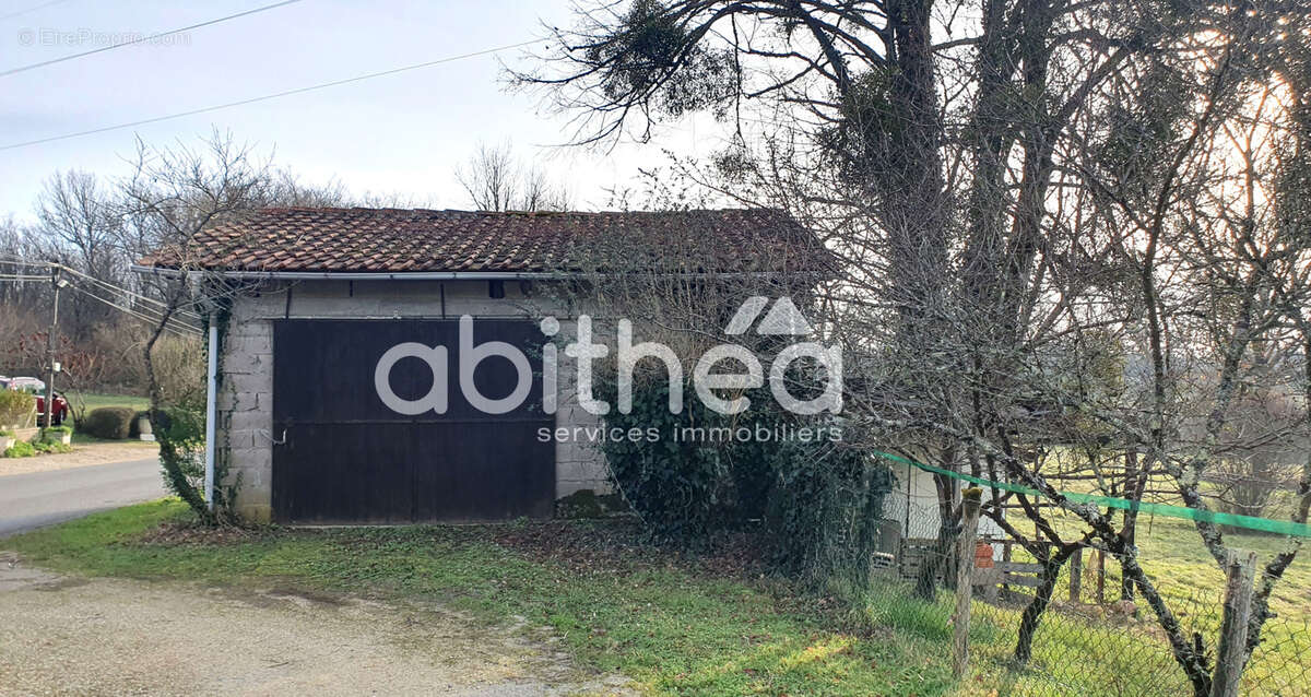 Maison à ROUMAZIERES-LOUBERT