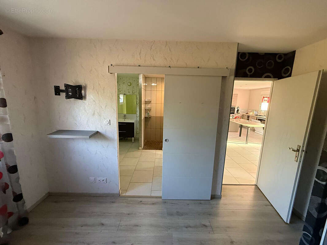 Maison  3 pièce(s) 71 m2 - photo 5