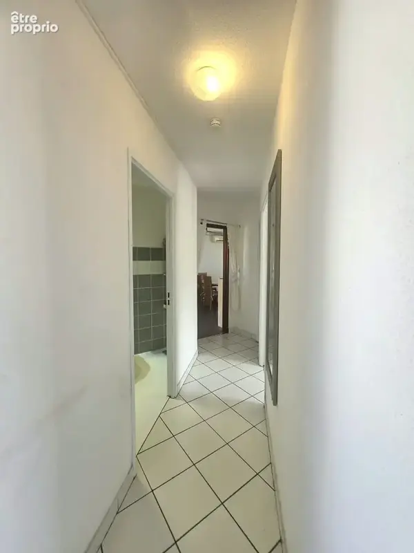 Appartement t4 / le port - photo 5