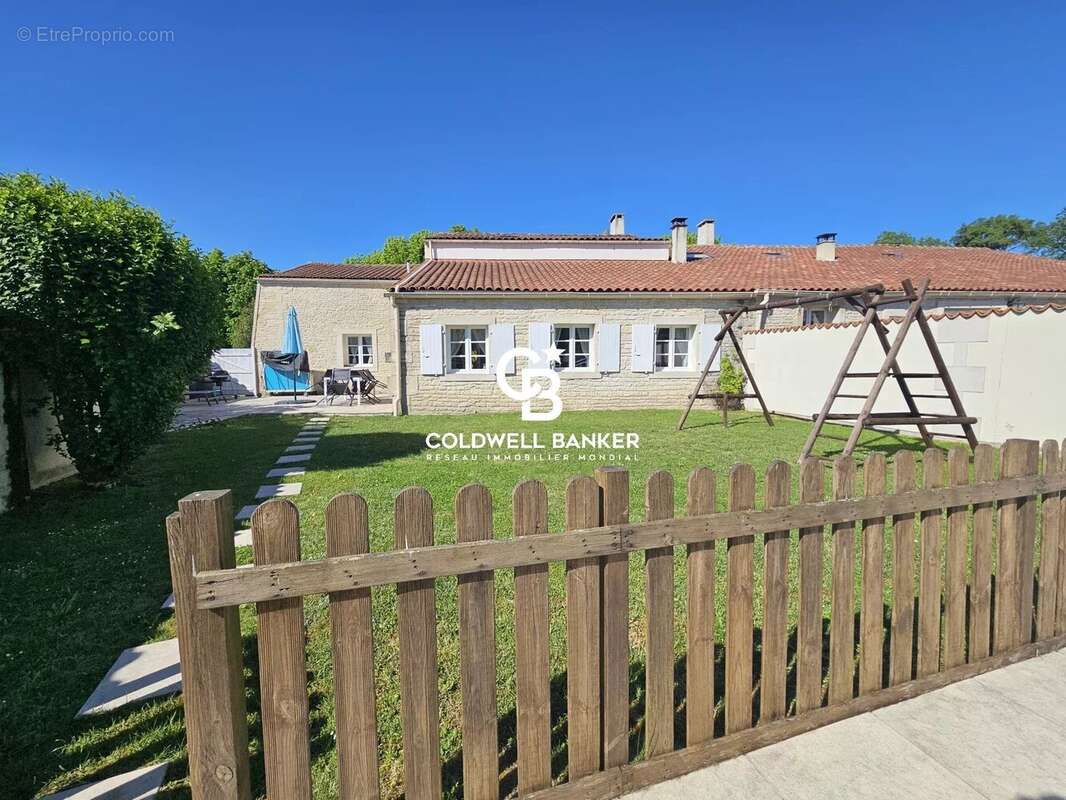 Maison à MIGRON