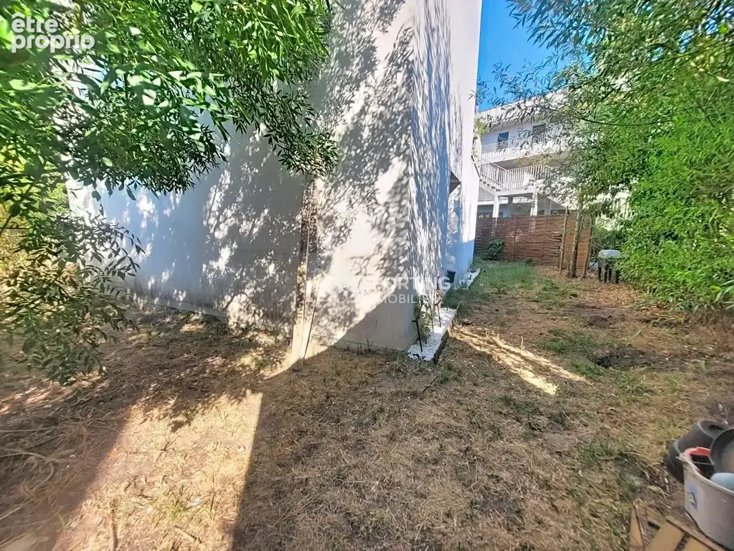 Floirac  Charmante maison T3 avec la possibilité de créer une 3eme chambre - photo 10