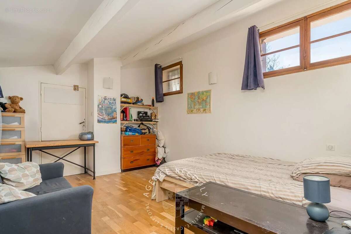 Maison à MARSEILLE-7E