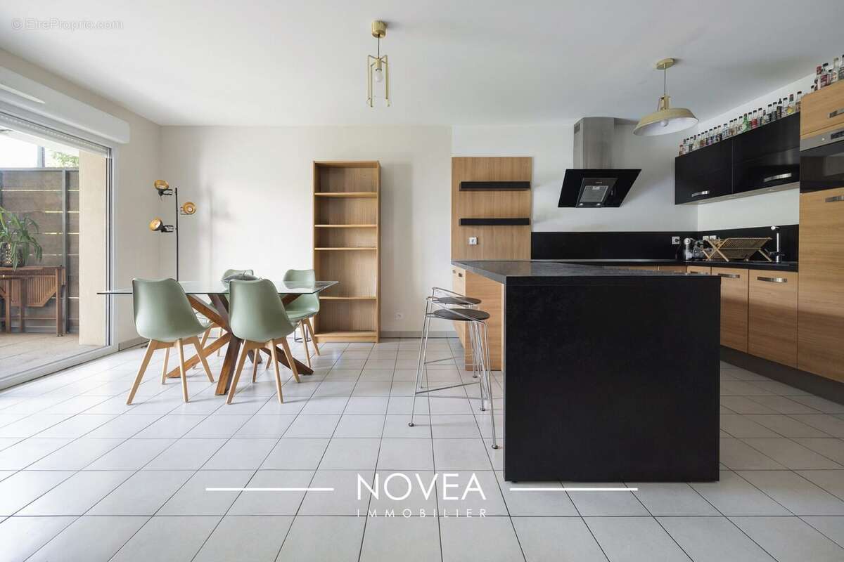 Appartement à VAULX-EN-VELIN