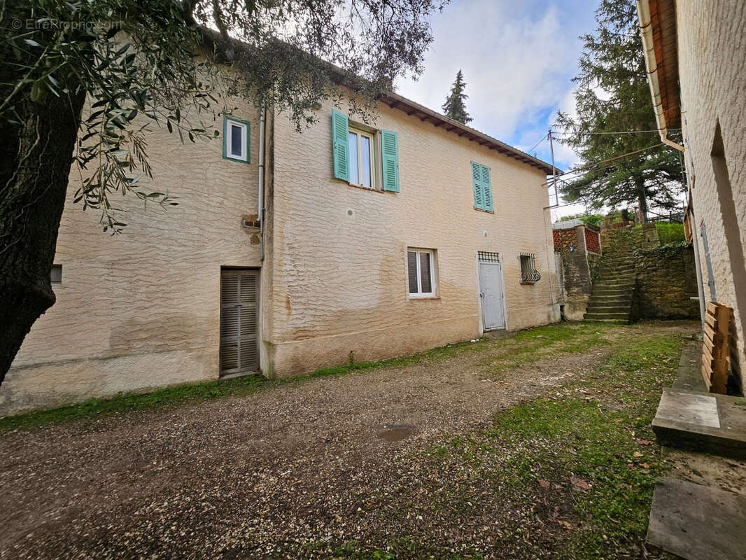 Maison à BERRE-LES-ALPES