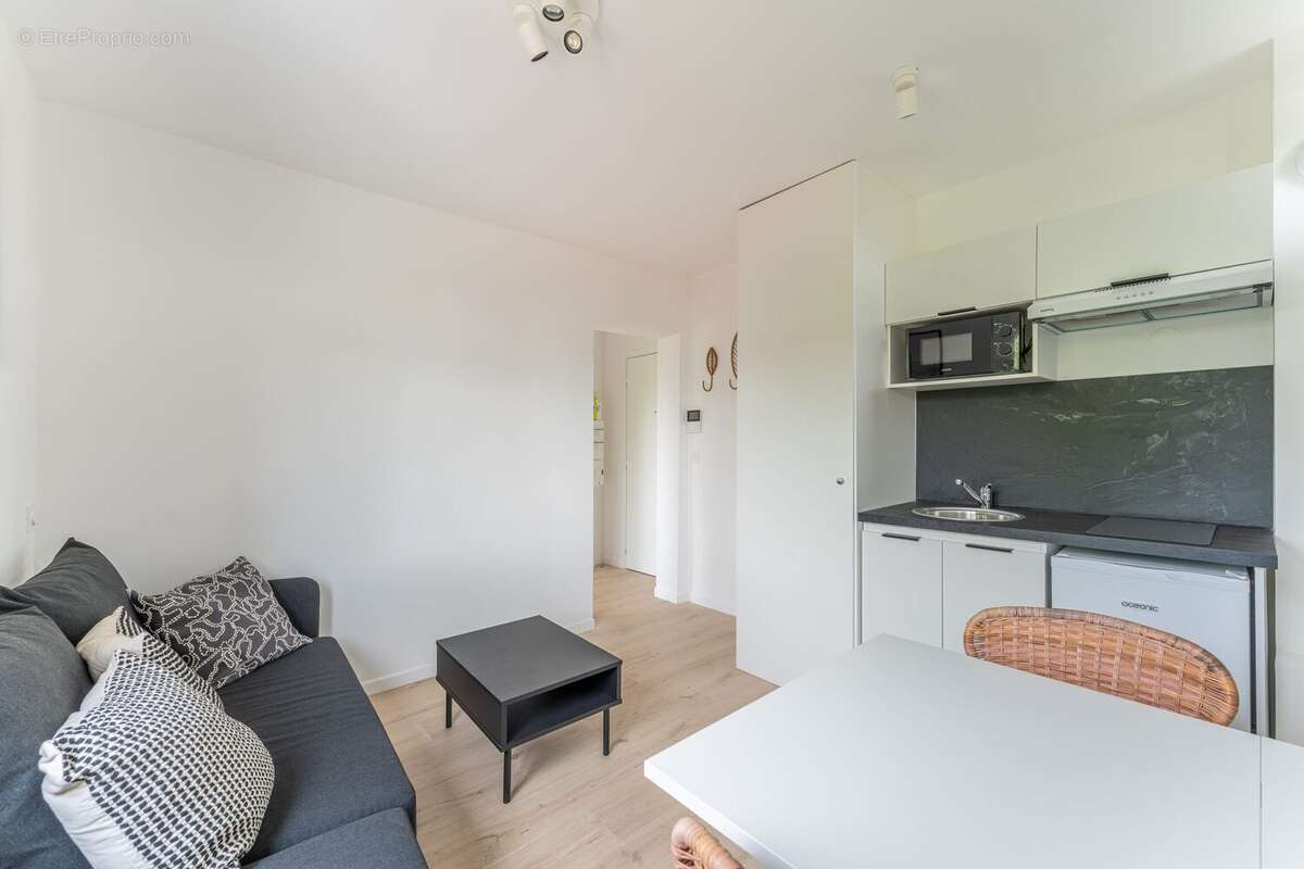 Appartement 23 m² à Pierre-Benite  - photo 5