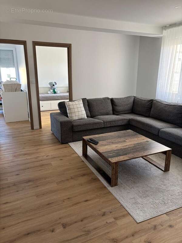 Appartement à SAINT-ETIENNE