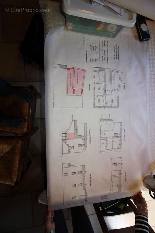 Maison à LES PLANTIERS