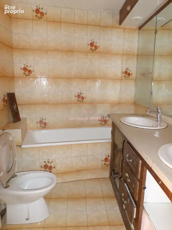 Appartement 7 pièces 180 m² à vendre à Hiersac (16290) - photo 24