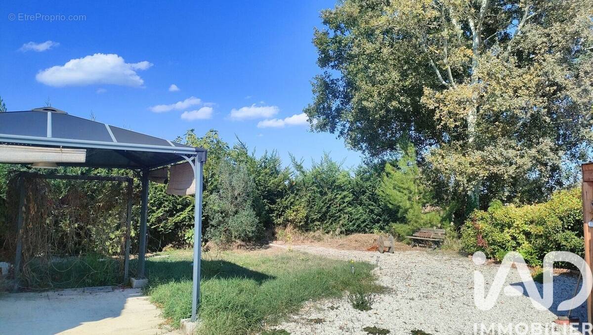 Photo 1 - Maison à NIMES