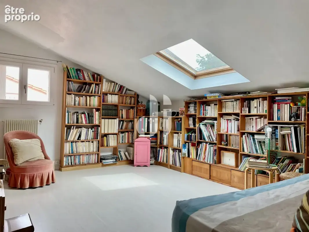 Maison Gradignan T7 - 177 m2, centre-ville, calme, jardin arboré. - photo 12