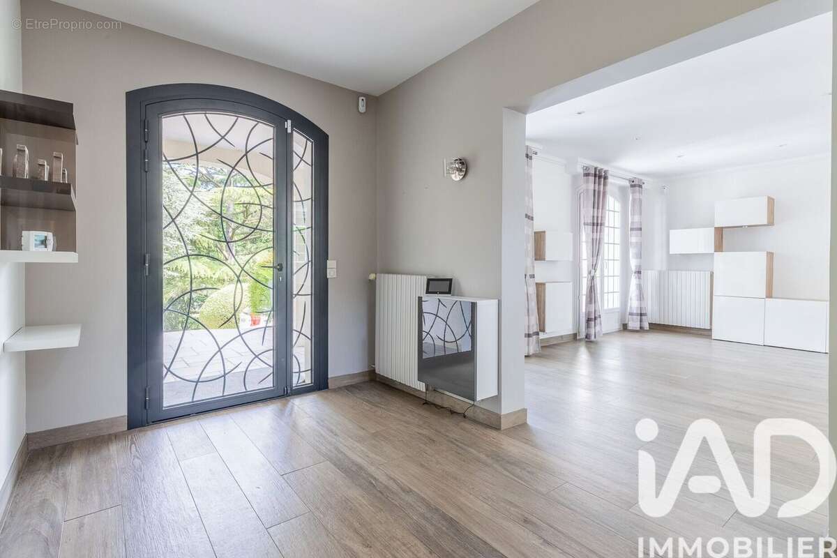 Photo 3 - Maison à GRIGNY