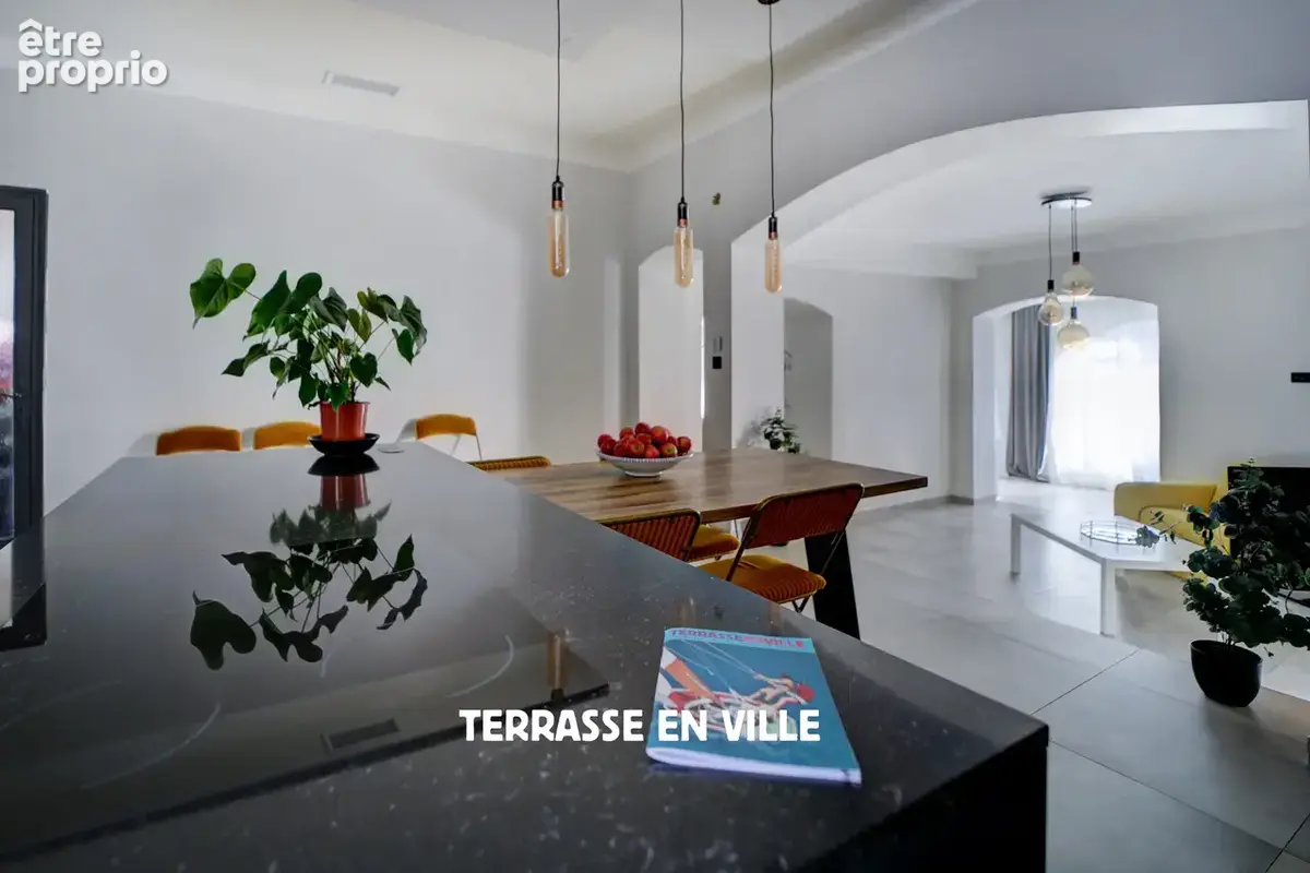 La ciotat - figuerolles - maison d'architecte t9 - 400m2 - jardin - 1000m2 - piscine - garages - 1870000€ - photo 14