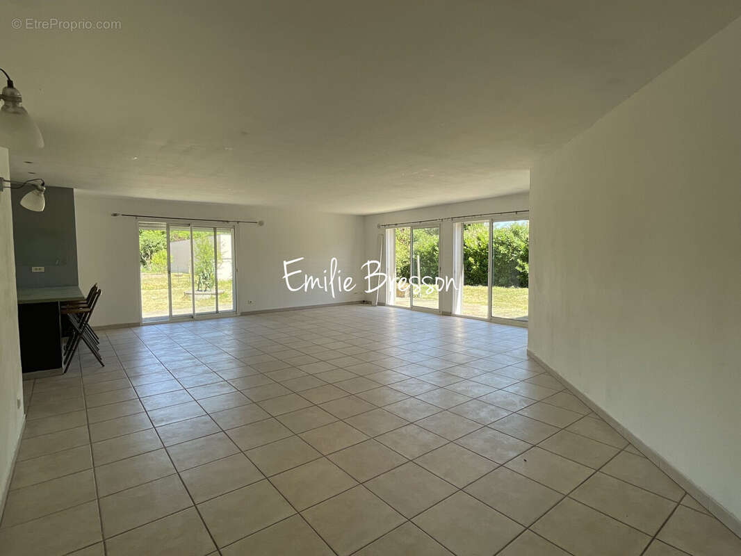 Maison 150 m² à Gaillac  - photo 4