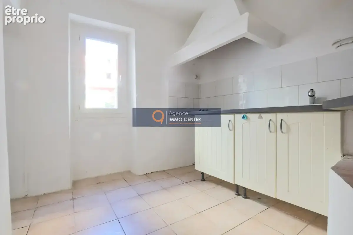 Maison de village T4 de 105 m2 au cœur de Belgentier - photo 9