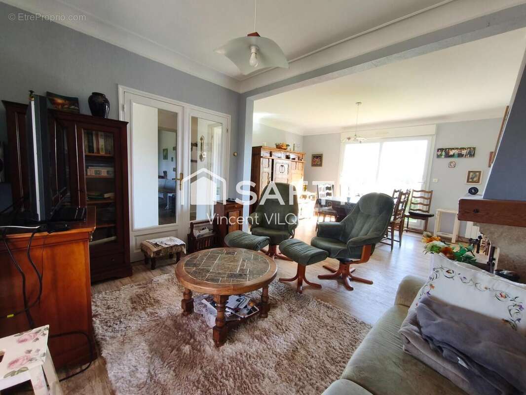 Photo 2 - Maison à PLOUNEOUR-MENEZ