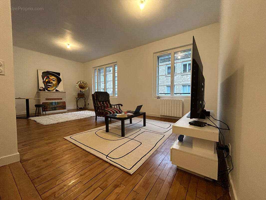 Appartement à FALAISE