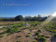 Terrain à CARCASSONNE