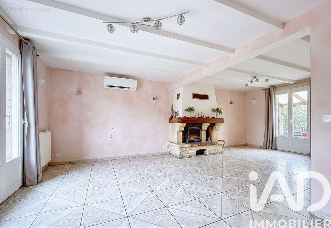 Photo 6 - Maison à ESCHES