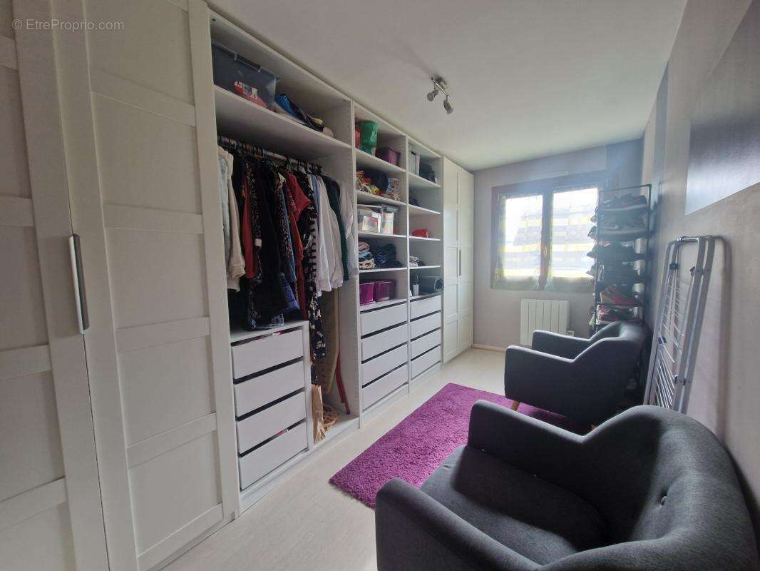 Maison à MONTFORT-LE-GESNOIS