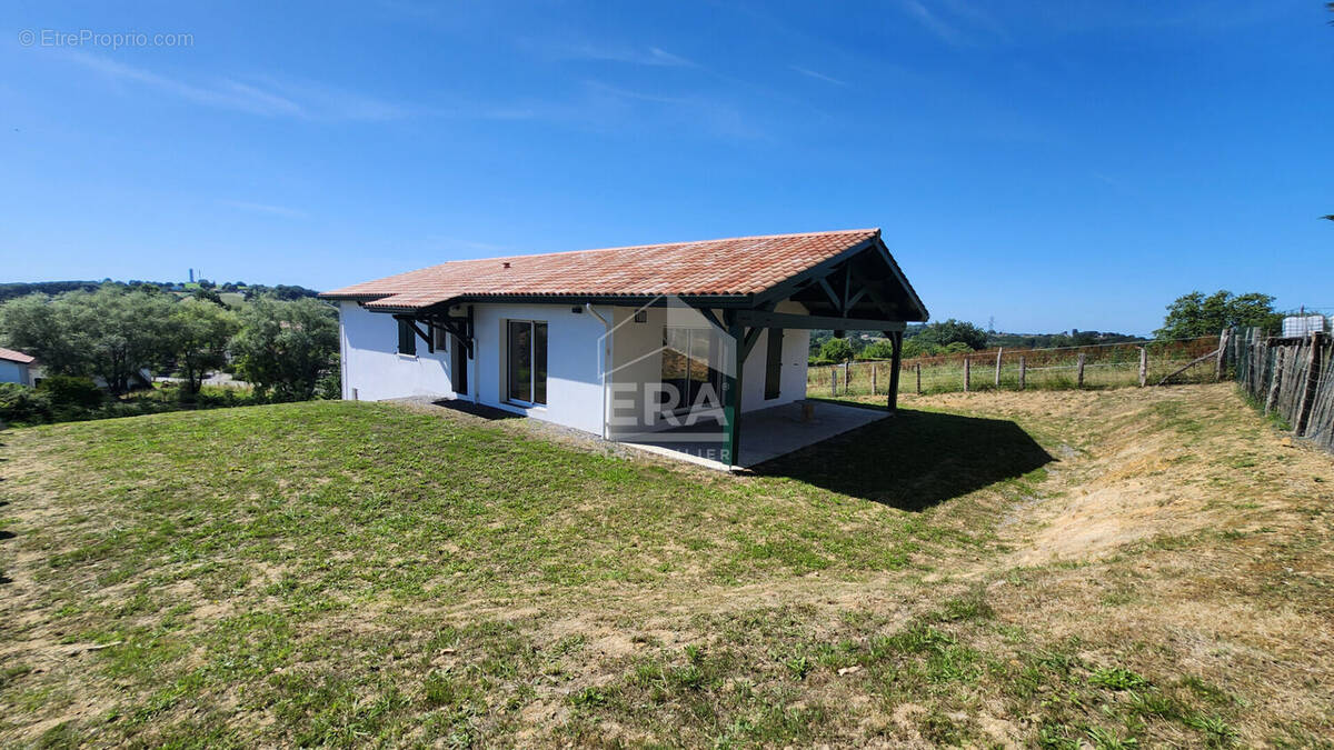 Maison à BRISCOUS