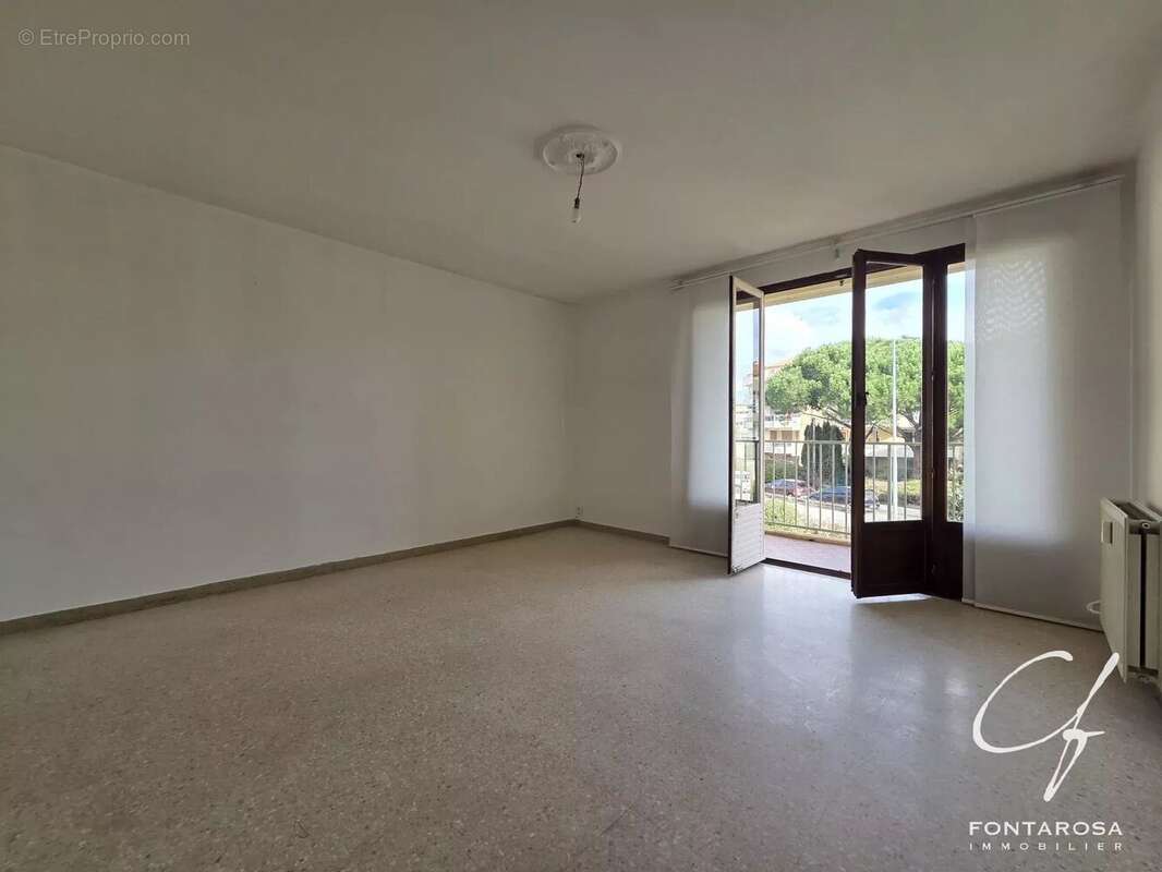 Appartement à FREJUS