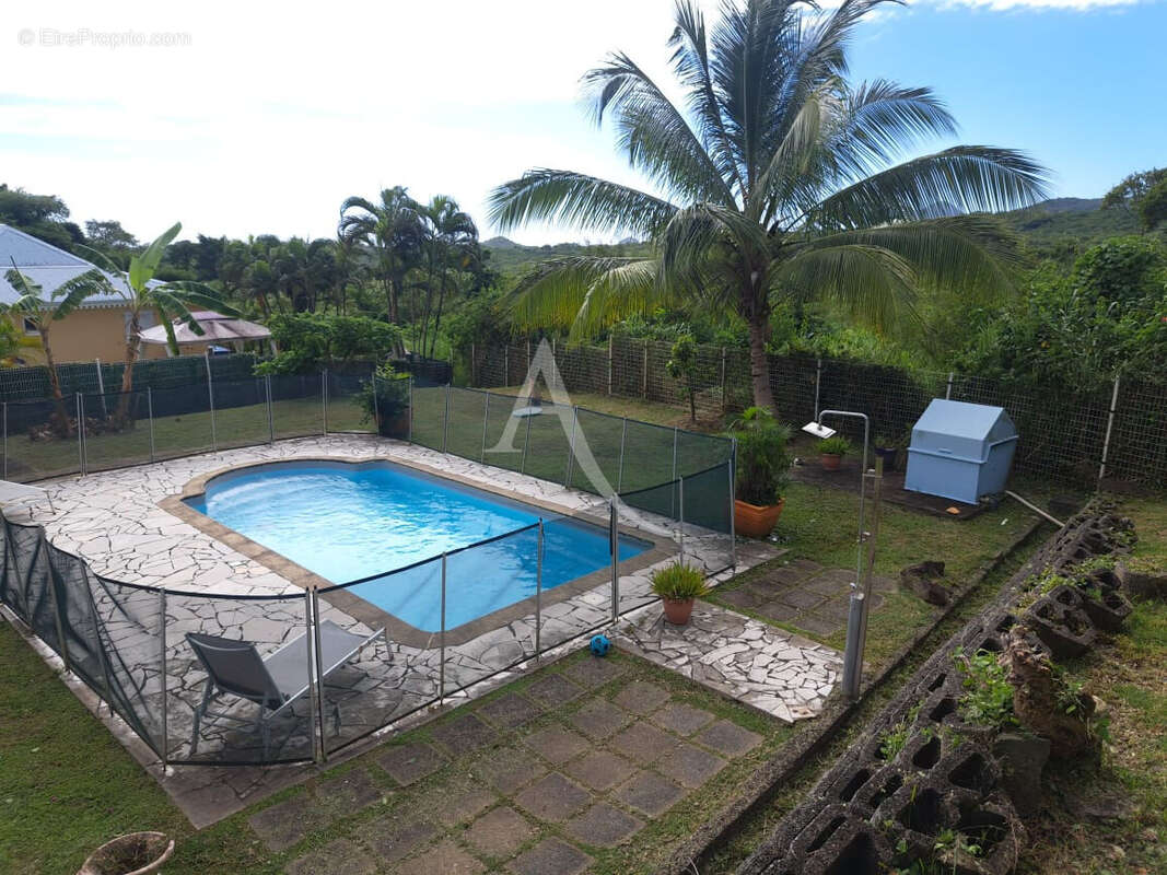 Maison à SAINTE-LUCE