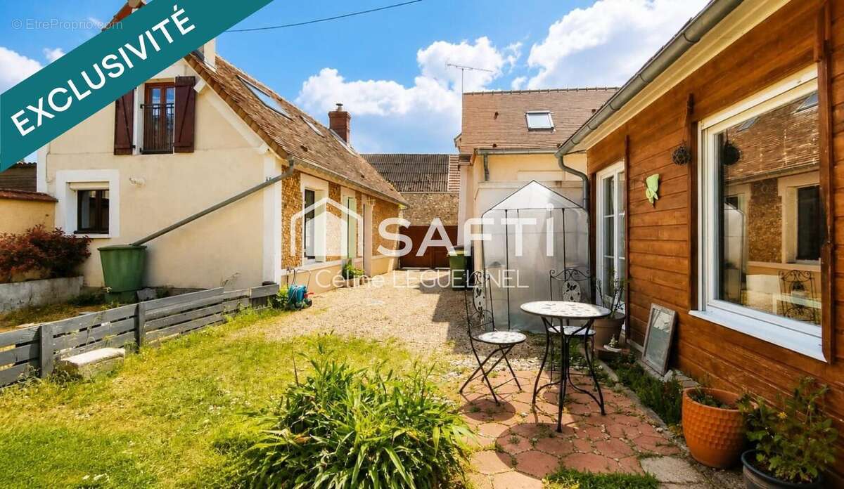 Photo 8 - Maison à HOUDAN