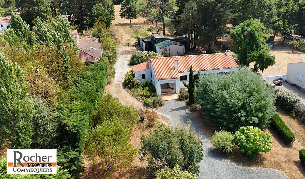 Maison à LE FENOUILLER