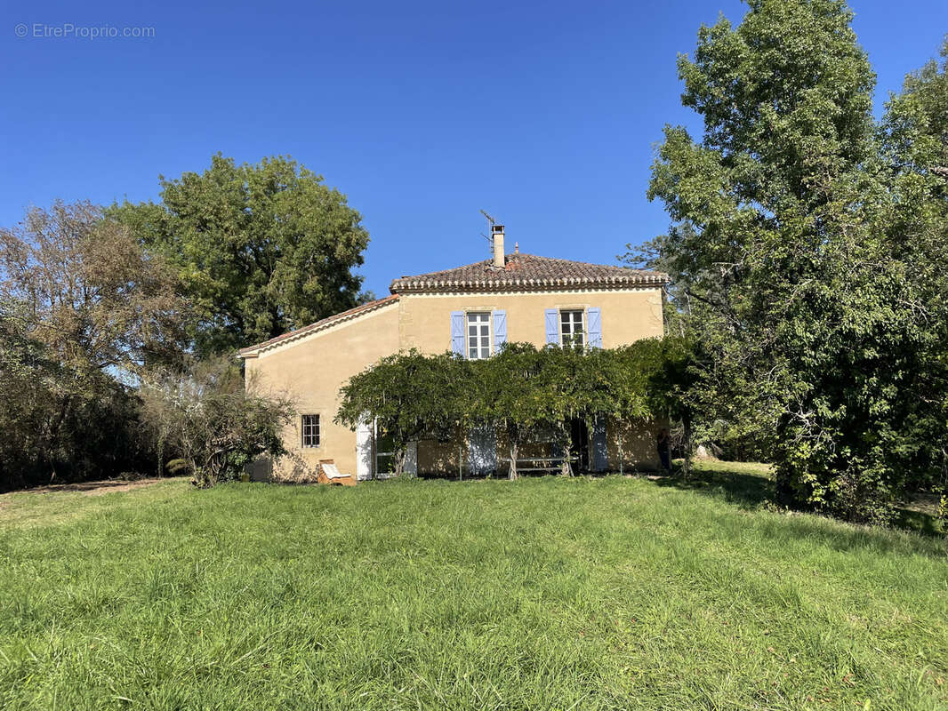 Maison à TACHOIRES