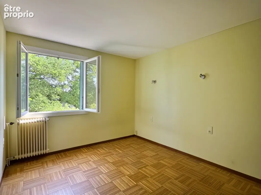 Maison de type 4 avec dépendance et jardin - photo 8
