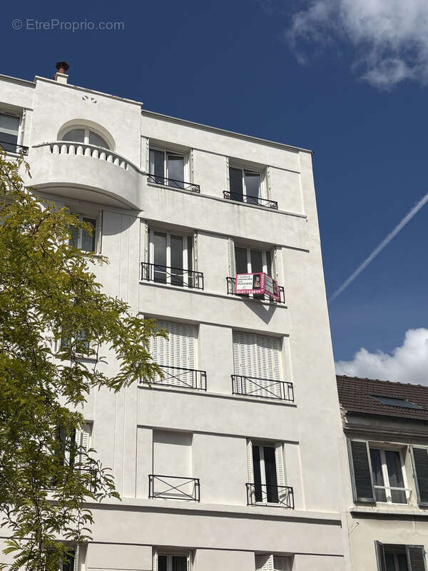 Appartement à NANTERRE