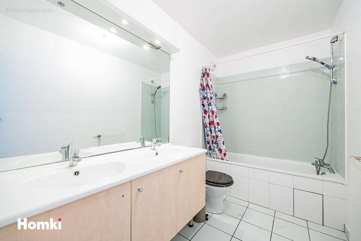 Appartement à SAINT-DENIS