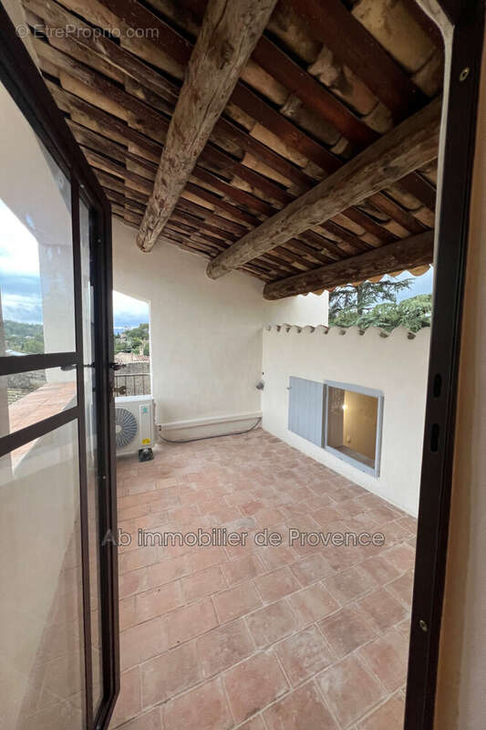 Appartement à LOURMARIN