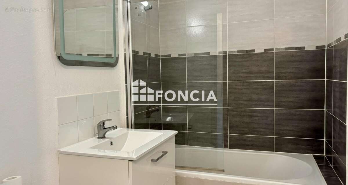 Appartement à GRABELS