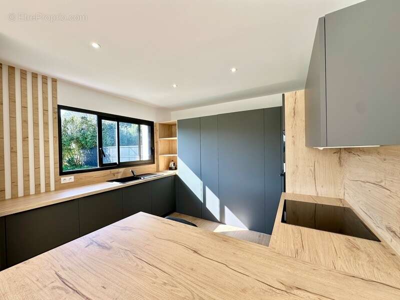 Maison à GRAND-CHAMP