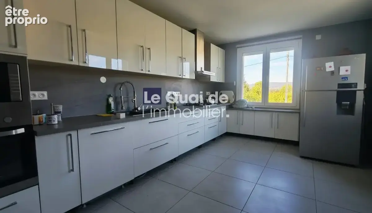 Maison 6 pièces 183 m² à vendre à Le Pont-De-Beauvoisin (38480) - photo 5
