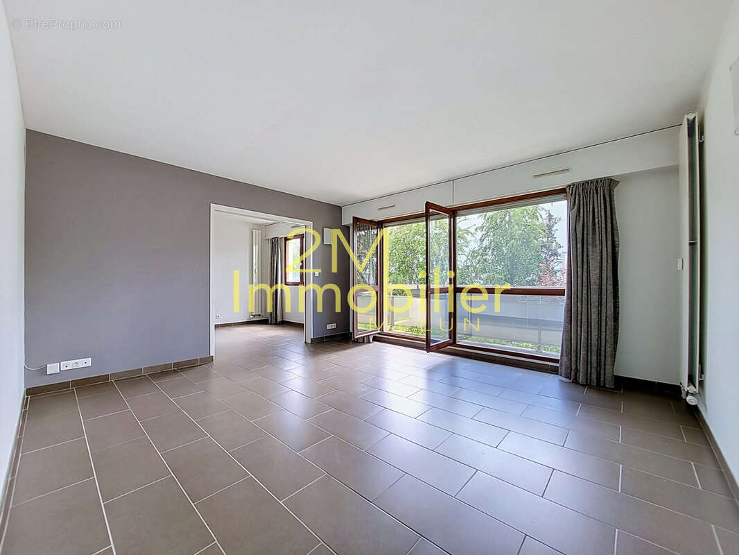 Appartement à MELUN