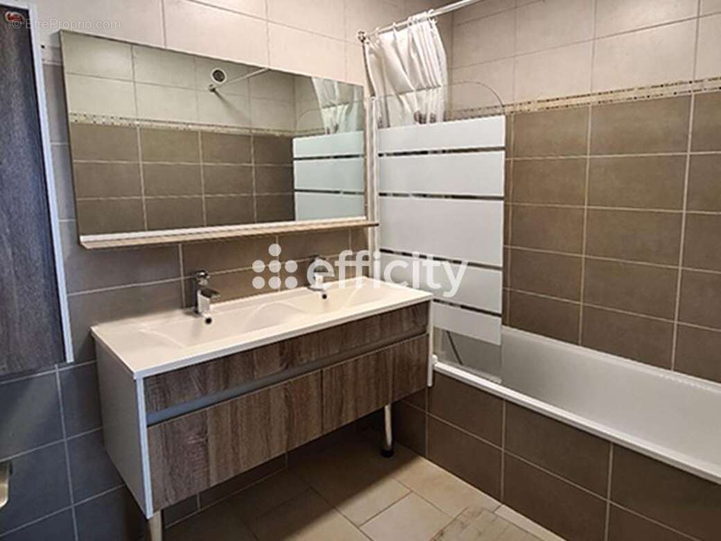 Appartement à PONTOISE