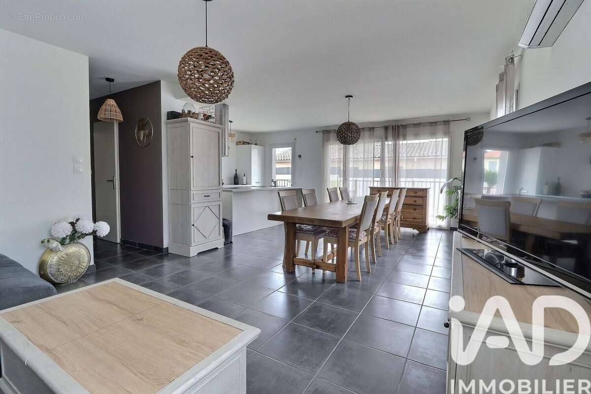 Photo 3 - Maison à SORGUES