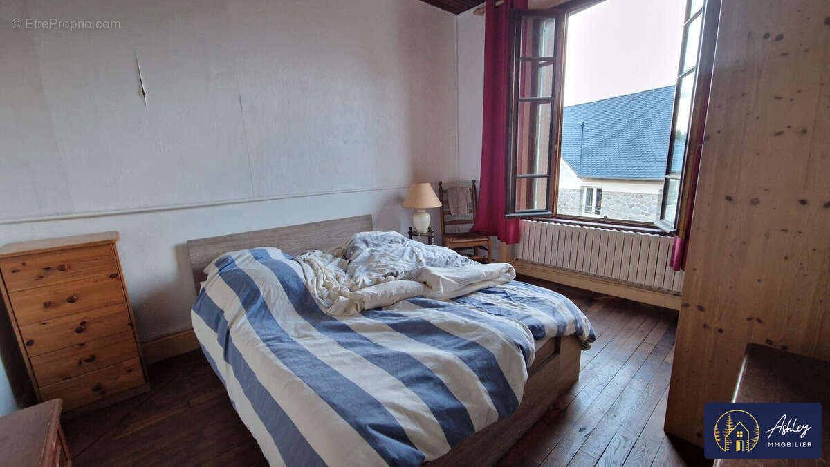 Maison 7 pièces Sérandon - Maison à SERANDON