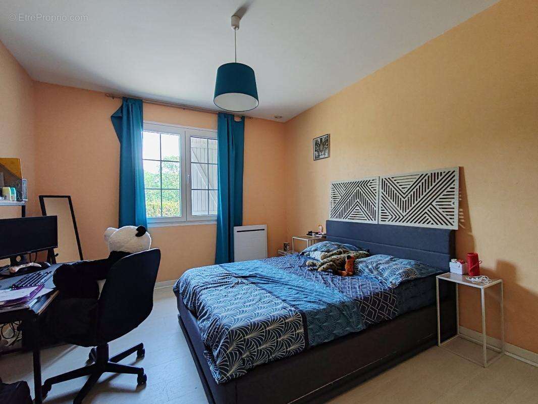 Maison à CHATEAU-RENARD