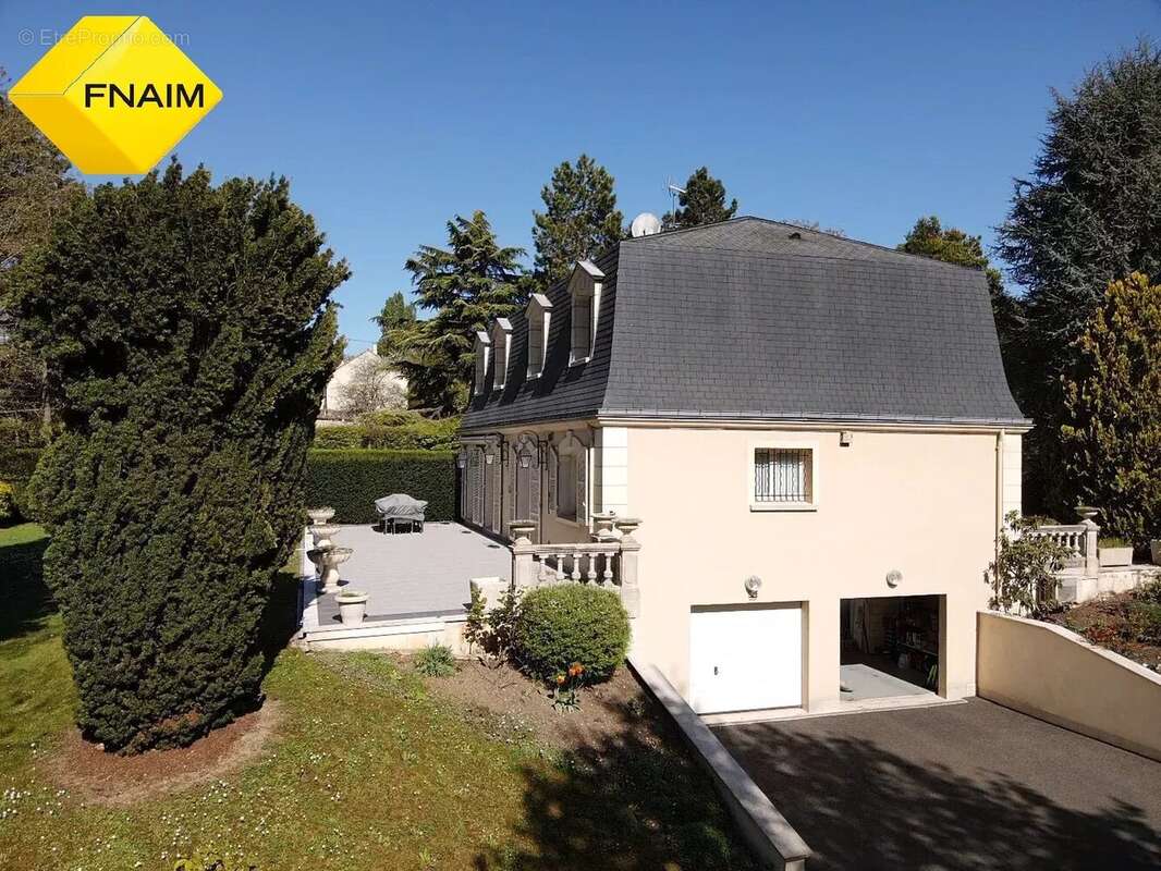 Maison à VILLIERS-SUR-ORGE