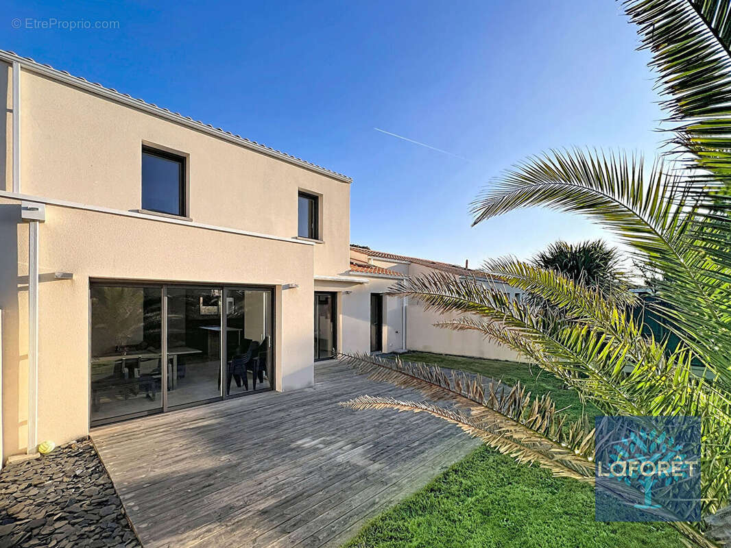 Maison à SAINT-HILAIRE-DE-RIEZ