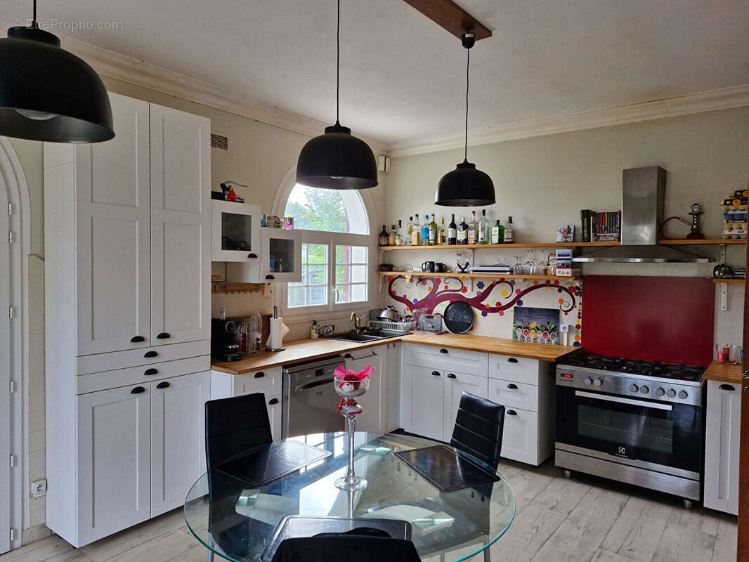 Maison à BELIN-BELIET