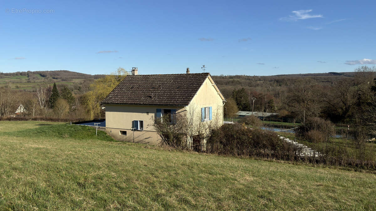 Maison à VEZELAY