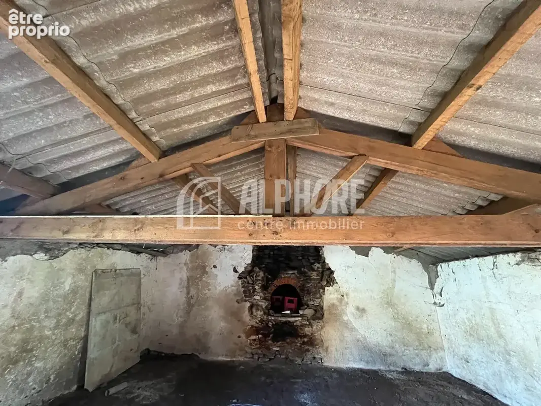 EXCLUSIVITÉ Au calme en campagne, bâtiment en pierres de 44 m² sur une parcelle de 99 m² - photo 5