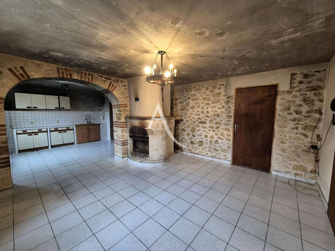 Maison à CREON-D&#039;ARMAGNAC